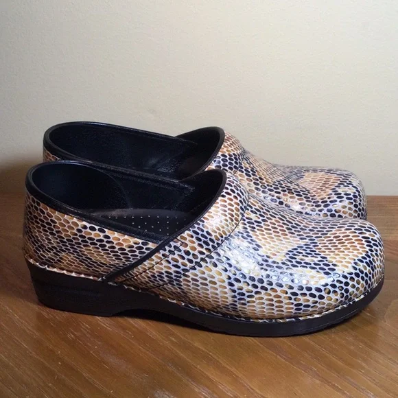 Sanita Clogs, size EU 41 - Picture 1 of 8